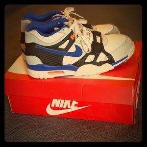 High top Nike sneakers